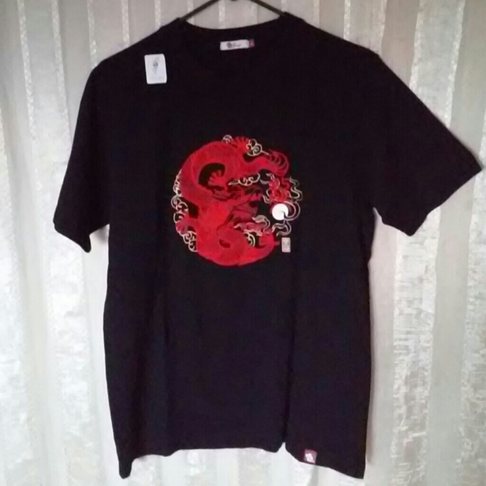 Men's Ruyi Taiwan Dragon Tshirt NWOT